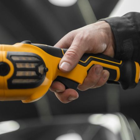 Машина полировальная DENZEL CP-180, 1400 Вт, 180 мм, 0-3000 об/мин