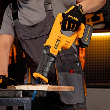 Пила сабельная аккумуляторная DENZEL CRC-115-0, 18В Li-Ion