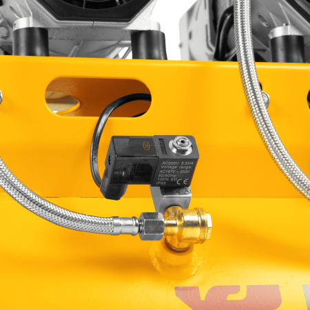 Компрессор безмасляный, малошумный DENZEL DLS 1800/100,1800 Вт, 3x600, 100 л, 345 л/мин