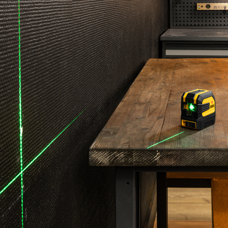 Лазерный уровень DENZEL LX 03 Green, 30 м, 520 нм, резьба 1/4 дюйм