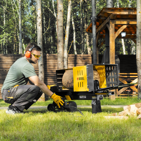 Дровокол электрический DENZEL ELS7T-52, 2300 Вт, сила раскола 7т, макс. размеры полена D250 x 520 мм