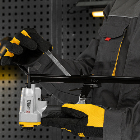 Скобы DENZEL 21GA для пнев. степл., 10мм, шир. - 0,95мм, тол. - 0,6мм, шир. скобы - 12,8мм, 5000шт