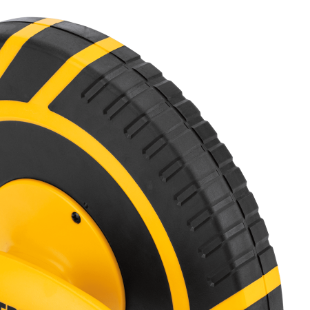 Рулетка геодезическая DENZEL 50 м х 15 мм, закрытый корпус, фиберглассовая лента