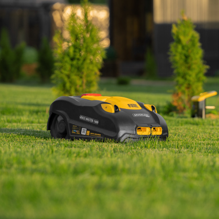 Робот-газонокосилка DENZEL Grass Master 1000  1000м2, 3Ач, 28V, LCD дисплей, Wi-Fi