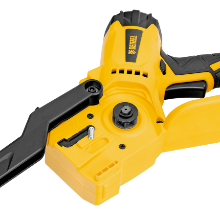 Цепная мини-пила аккумуляторная бесщеточная DENZEL СCS-200BL, шина 200 мм, Li-Ion, 20 В