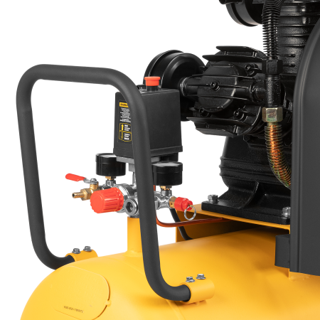 Компрессор воздушный DENZEL BCW3000-T/100, 3.0 кВт, ременный привод, 100 литров, 520 л/мин