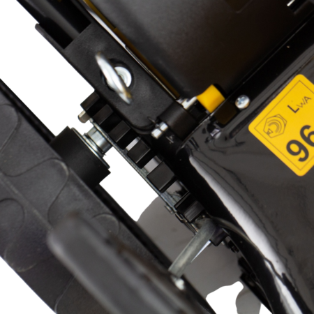 Газонокосилка аккумуляторная бесщеточная RLM450-36, Li-ion, 36 В, 4 Ач, 450 мм, травосборник 40 л Denzel