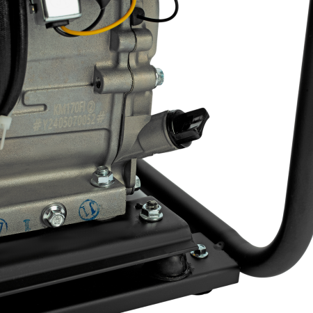 Генератор инверторный DENZEL GK-3800iF, 3,8 кВт, 230 В, ручной старт