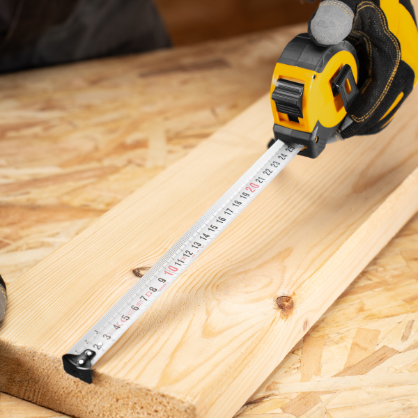 Рулетка DENZEL 8м х 25мм, двухкомп. корпус, кнопка-пауза