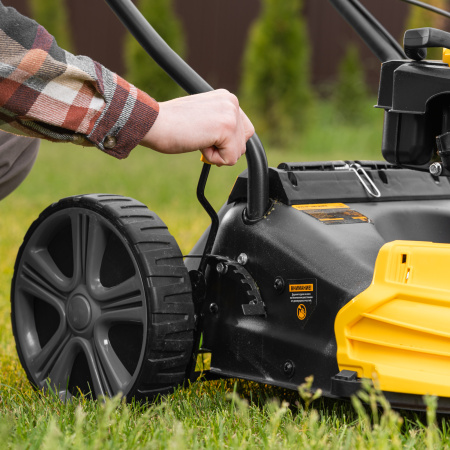 Газонокосилка бензиновая DENZEL GLD-460SP, 146 см3, ширина 46 см, 7 уровней