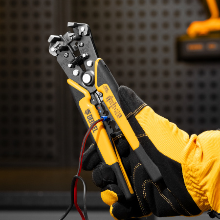 Щипцы для зачистки электропроводов DENZEL 0,2-6 мм2, функция обрезания проводов