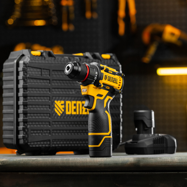 Дрель-шуруповерт аккумуляторная бесщет. DENZEL CDH-BL-12, Li-Ion, 12 В