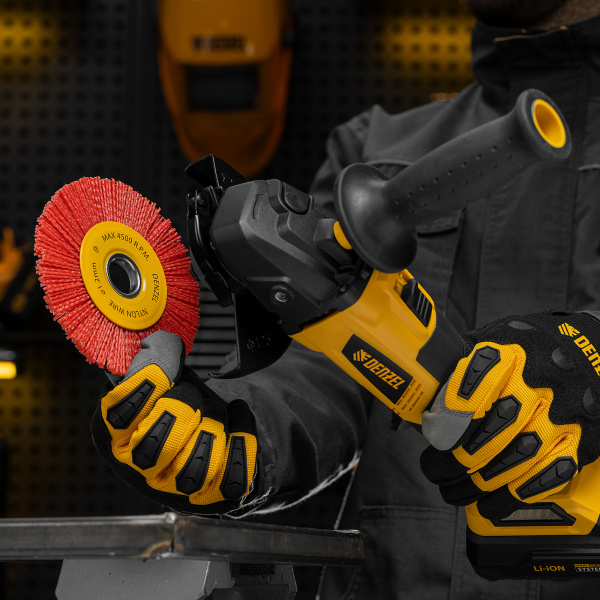 Щетка для УШМ DENZEL, 125 мм, Плоская, нейлоновая щетина, посадка 22,2 мм