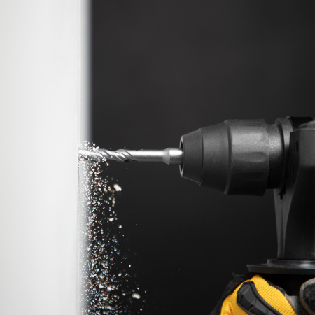 Бур по бетону DENZEL 705010, 8 x 110 мм, двойная спираль, три пылеотводящие кромки