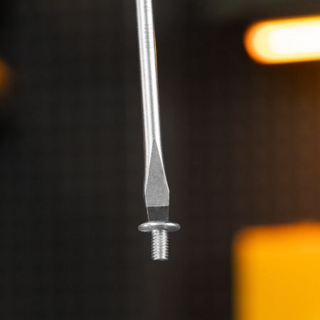 Отвертка DENZEL SL6x150 мм, S2, 3к рукоятка