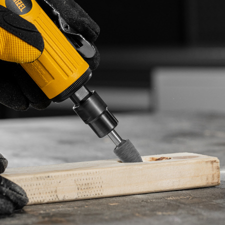 Пневмошлифмашина прямая DENZEL PGS25000, 25000 об/мин, 10 шлиф. камней, цанга - 3, 6 мм, 113 л/мин