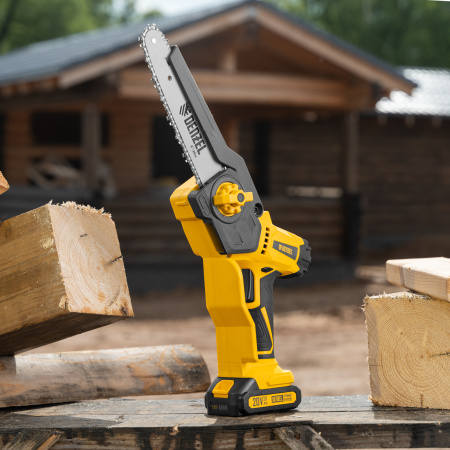 Цепная мини-пила аккумуляторная бесщеточная DENZEL СCS-200BL, шина 200 мм, Li-Ion, 20 В