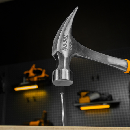 Молоток-гвоздодер DENZEL 560 г, цельнометаллический, двухкомпонентная рукоятка