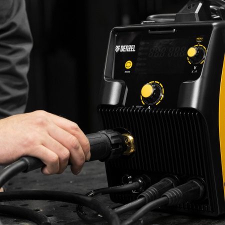 Аппарат инвертор DENZEL. полуавтомат. cварки IMIG-205SDR, 200 А, ПВ 60%, катушка 5 кг