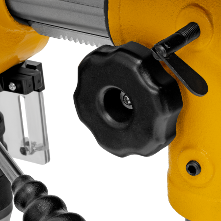 Станок сверлильный радиальный DENZEL DDM-550R, 550 Вт, 16 мм, 12 ск., настольный