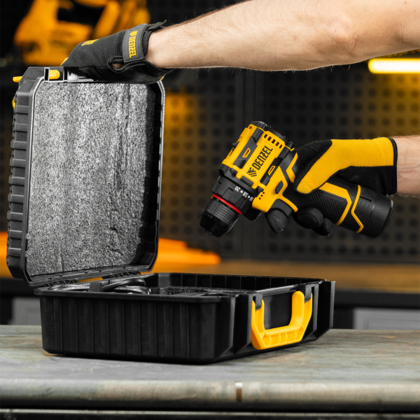 Дрель-шуруповерт аккумуляторная бесщет. DENZEL CDH-BL-12, Li-Ion, 12 В