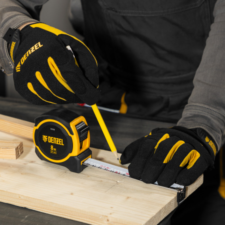 Рулетка DENZEL 8м х 25мм, двухкомп. корпус, магнитный обрезиненный зацеп