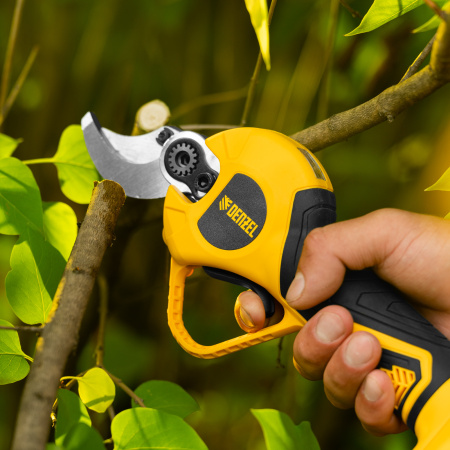 Секатор аккумуляторный, бесщет. DENZEL, CP-30BL, Li-Ion, 20 В, лезвия SK5