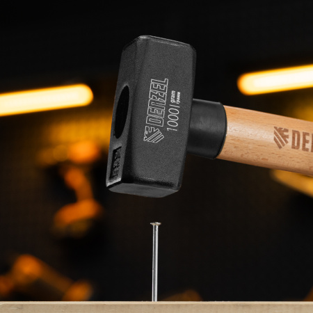 Кувалда DENZEL 1000 г, кованая головка, буковая рукоятка