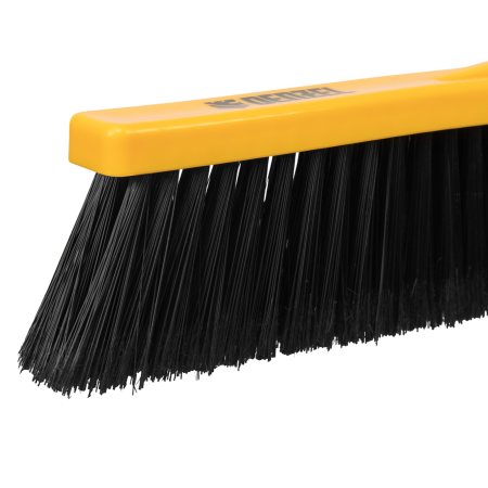Щетка-сметка со скребком DENZEL 590 мм