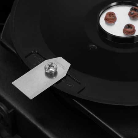 Робот-газонокосилка DENZEL Grass Master 1000  1000м2, 3Ач, 28V, LCD дисплей, Wi-Fi