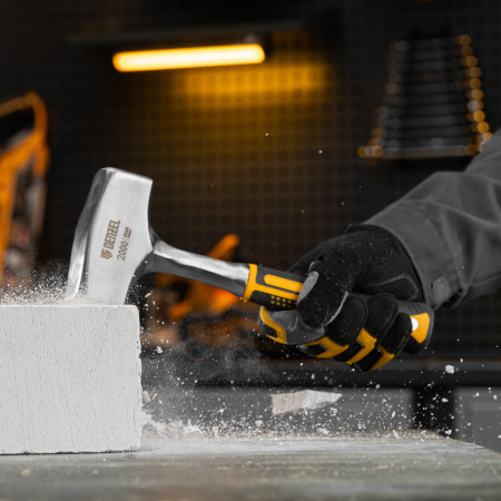 Кувалда DENZEL 2 кг, цельнометаллическая, двухкомпонентная рукоятка