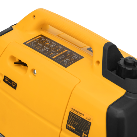 Инверторный генератор DENZEL GT-2200iS, 2.2 кВт, 230 В, бак 4 л, ручной старт