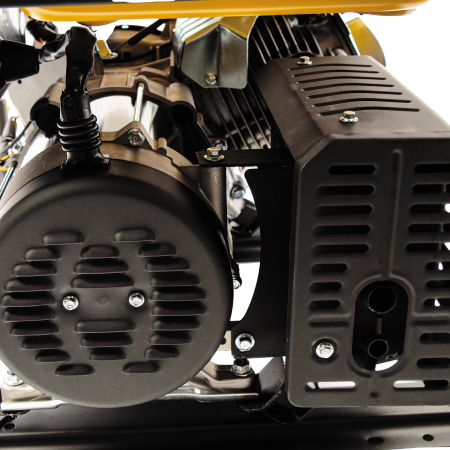 Генератор бензиновый DENZEL GE 7900, 6.5 кВт, 220 В/50 Гц, 25 л, ручной старт