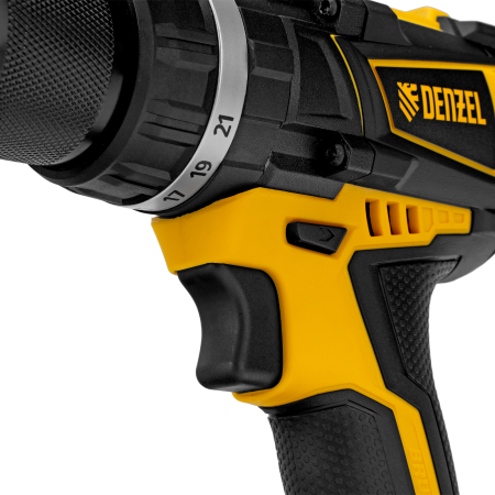 Дрель-шуруповерт аккумуляторная ударная бесщет DENZEL CIDB-IB-18-02, Li-Ion, 18 В, 2 акк.