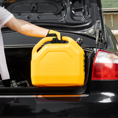 Пластиковая канистра DENZEL 53131, 20 л, для ГСМ, премиум