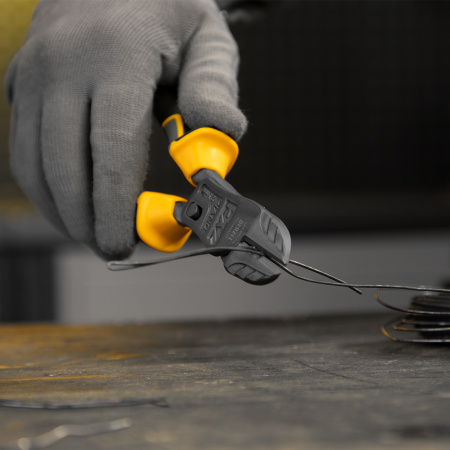 Бокорезы DENZEL 180 мм, усиленные, трехкомпонентные рукоятки