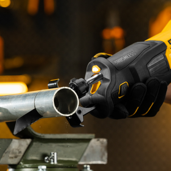 Пила сабельная аккумуляторная бесщет. DENZEL  RS-250, Li-Ion, 20 В