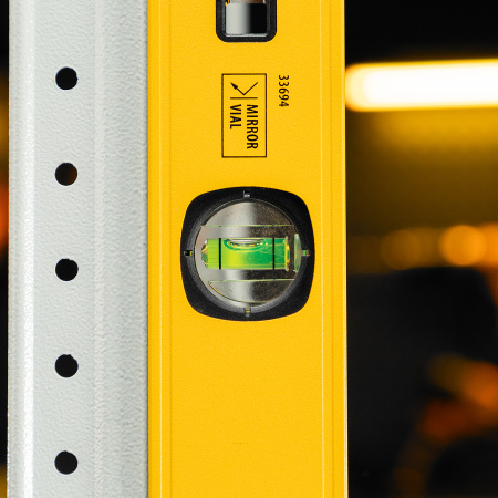 Уровень алюминиевый DENZEL магнит., фрезерованный, 3 глазка (1 зеркал.), 0,5 мм/м, 1200 мм