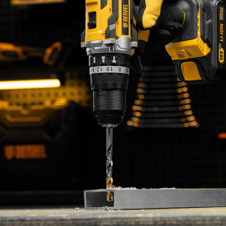 Сверло спиральное по металлу DENZEL 8,5 x 117 мм, Р6М5, Golden Tip