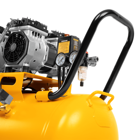 Компрессор безмасляный, малошумный DENZEL DLS 1800/100,1800 Вт, 3x600, 100 л, 345 л/мин