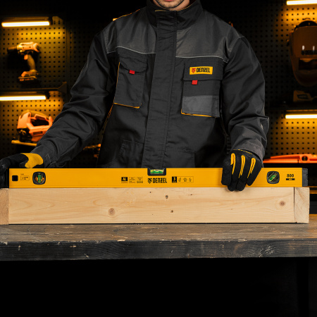 Уровень алюминиевый DENZEL магнит., фрезерованный, 3 глазка (1 зеркал.), 0,5 мм/м, 800 мм