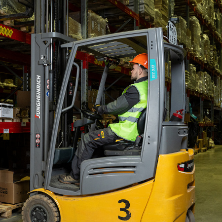 Каска защитная ударопрочная DENZEL ABS/PC, плавная регулировка, модель «Форвард» (К-05), оранж.