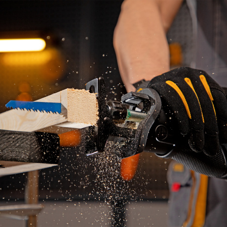 Пила сабельная аккумуляторная бесщет DENZEL BRC-120-0, 18В Li-Ion