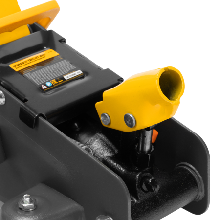 Домкрат гидравлический DENZEL подкатной с фиксатором, 2,8 т, 135-385 мм