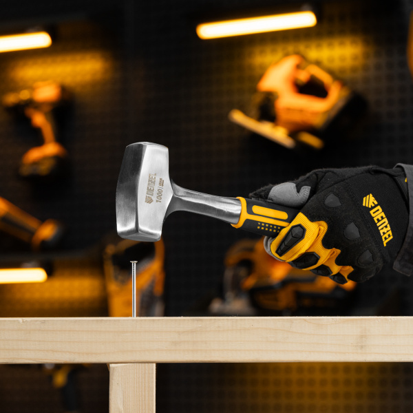 Кувалда DENZEL 1 кг, цельнометаллическая, двухкомпонентная рукоятка