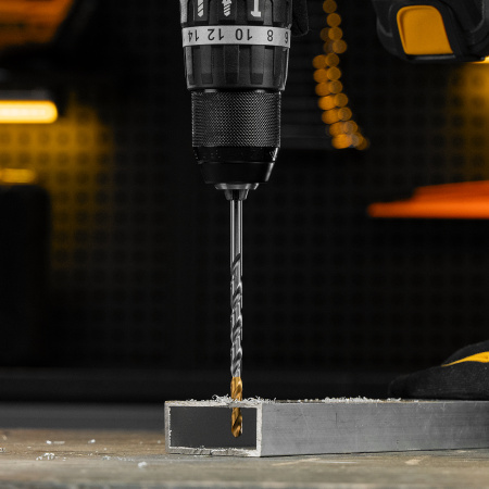 Сверло спиральное по металлу DENZEL 5,5 х 139 мм, Р6М5, Golden Tip, удлиненное