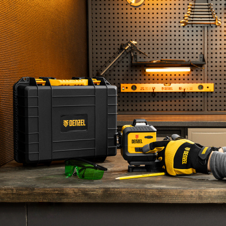 Лазерный уровень мультипризм. DENZEL LXI 360-2 Green, 30 м, 520 нм, акк. Li 2800 mAh, резьба 1/4"