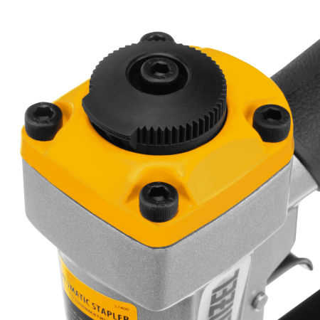 Степлер пневматический DENZEL PS8016 для прямоугольных скоб 21GA от 6 до 16 мм