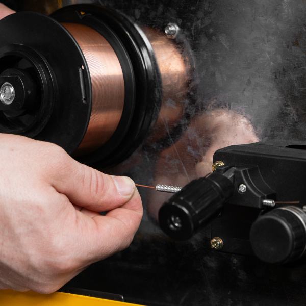 Омедненная проволока Denzel ER70S-6, диам. 0,8 мм, 1 кг, диам. катушки D100