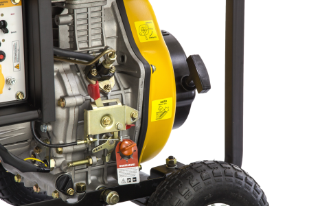 Дизельный генератор DENZEL DD6300Е, 5 кВт, 220 В/50 Гц, 15 л, электростартер